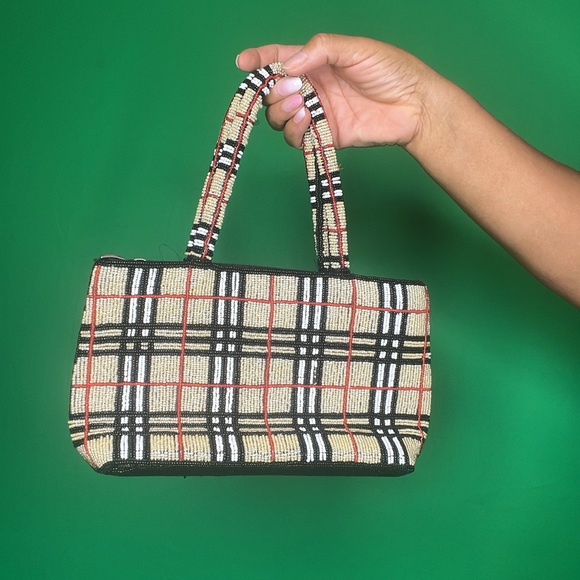 BEADED HANDBAG BLK, Cream, White & Red. Zip closure inside pocket. - Picture 3 of 7